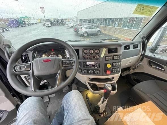Peterbilt 567 Tractores (camiões)