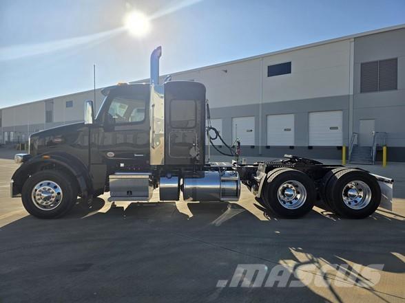 Peterbilt 567 Tractores (camiões)