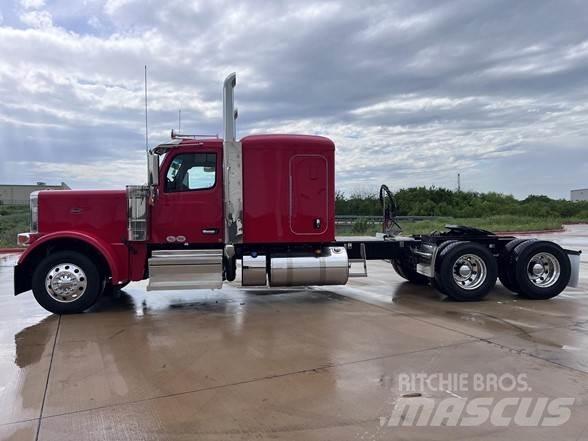 Peterbilt 589 Tractores (camiões)