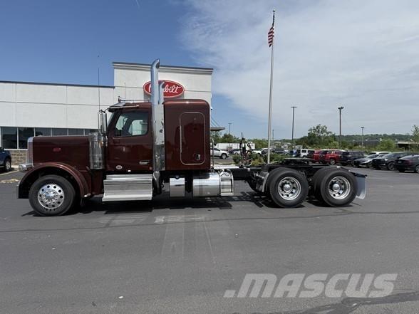 Peterbilt 589 Tractores (camiões)