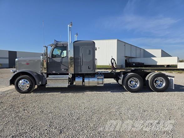 Peterbilt 589 Tractores (camiões)