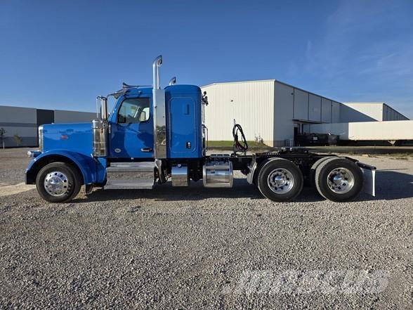 Peterbilt 589 Tractores (camiões)