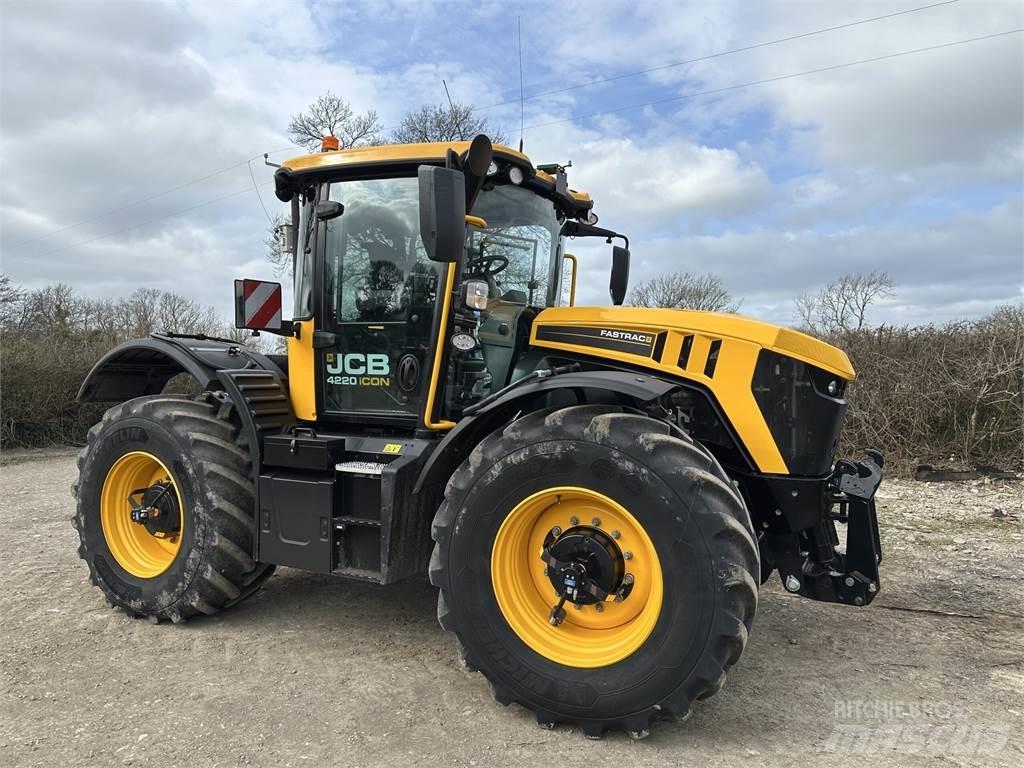 JCB 4220 icon Tratores Agrícolas usados