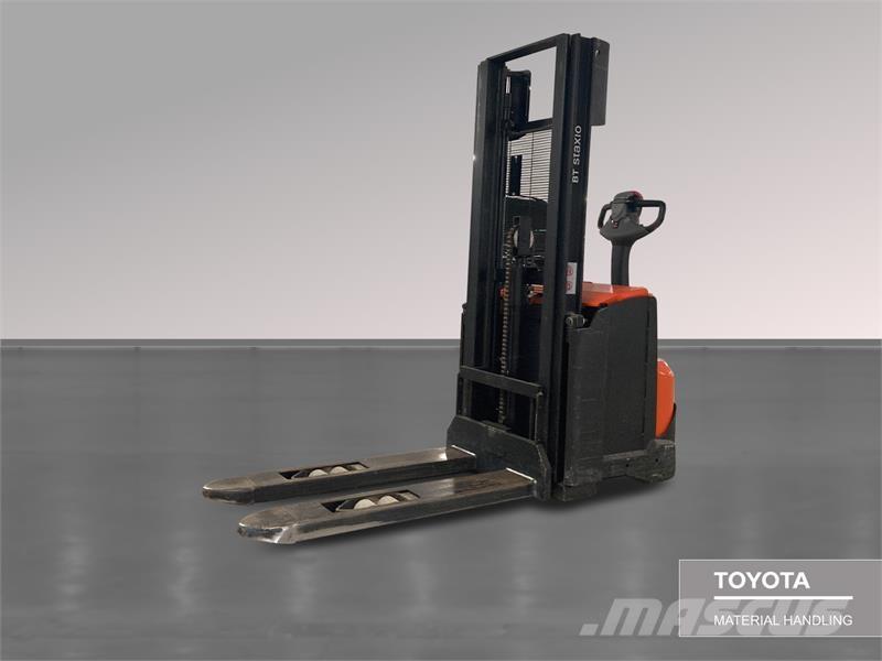 BT SWE120 Empilhador para operador externo