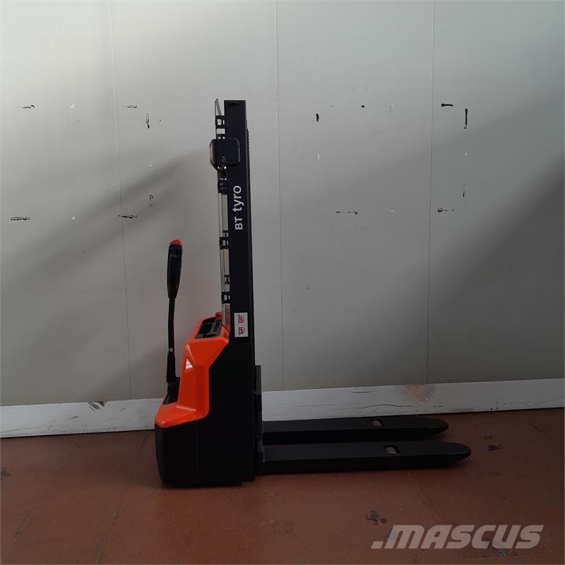 BT SHE100 Porta-paletes manuais