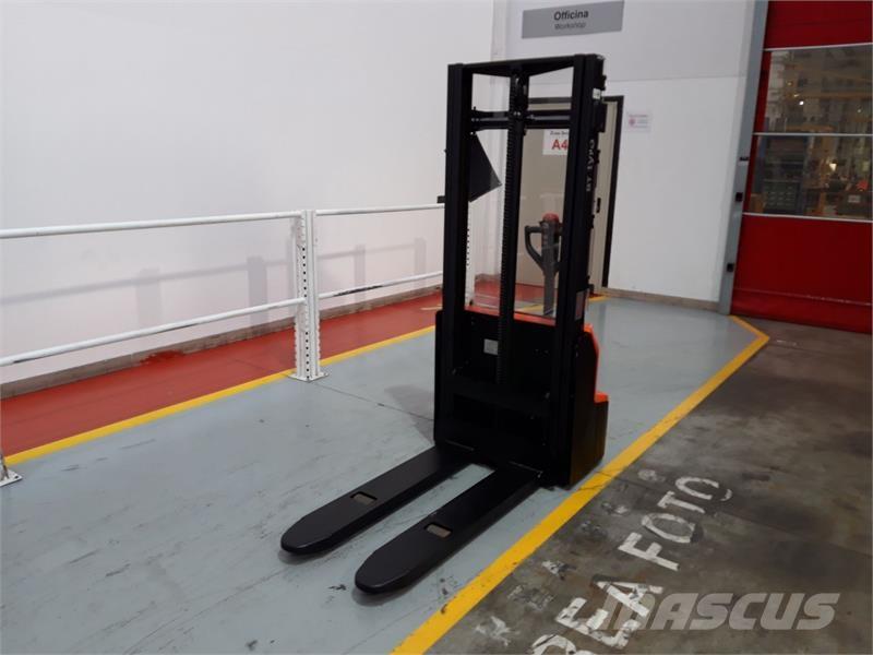 BT SHE100 Porta-paletes manuais