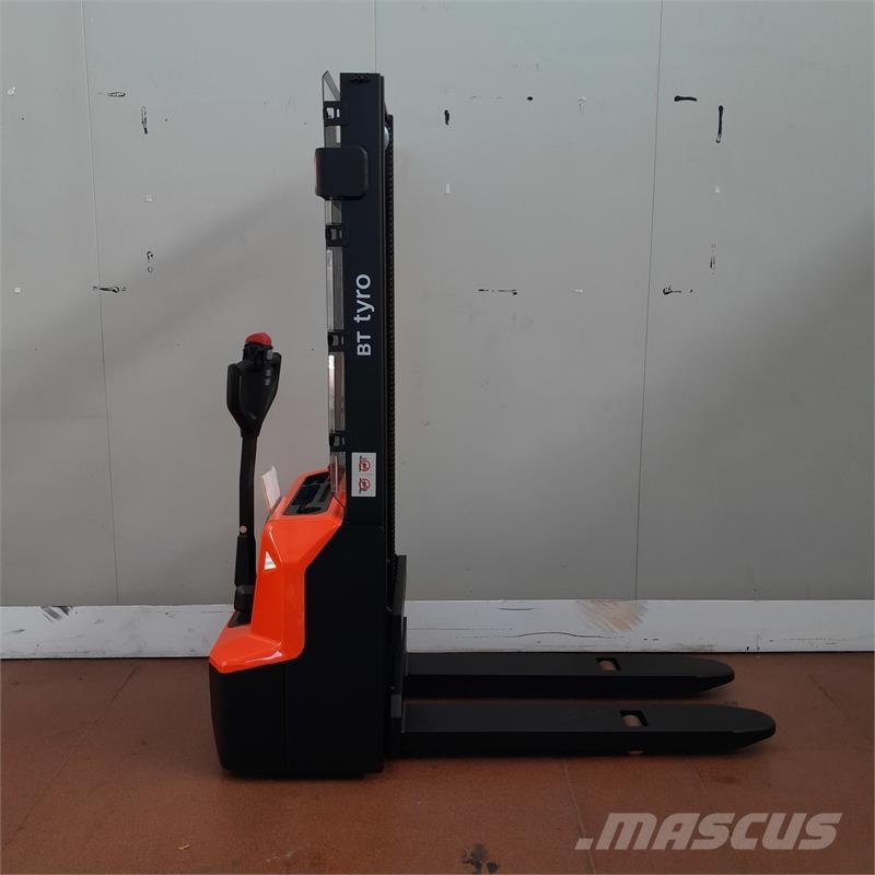 BT SHE100 Porta-paletes manuais