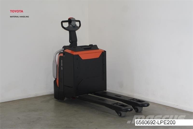 BT LPE200 Porta-paletes com plataforma