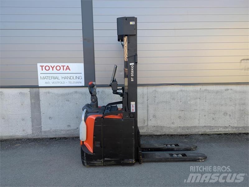 BT SPE160 Empilhador para operador externo