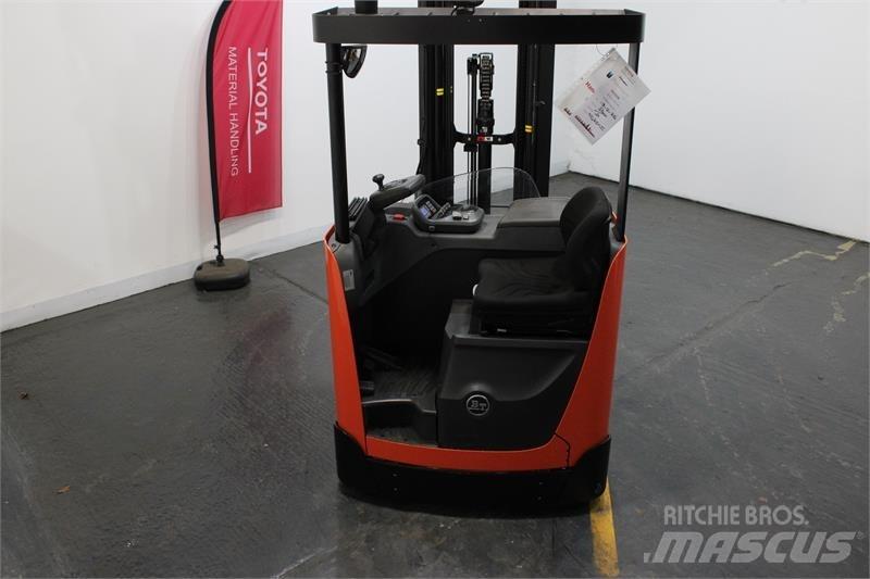 BT RRE160B Empilhadores Elevadores