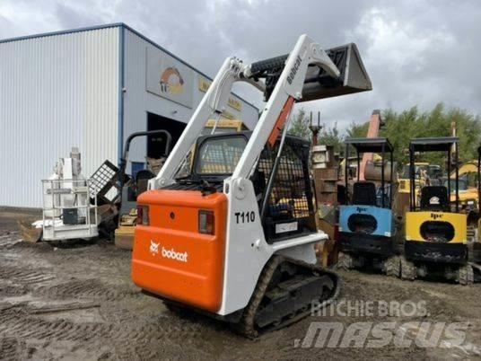 Bobcat T110 Joystick Mini carregadoras