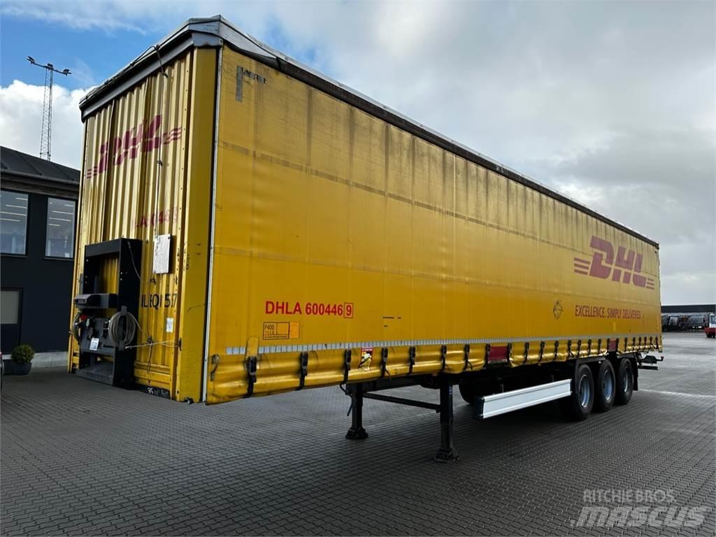 Kässbohrer , Semi Reboques Cortinas Laterais
