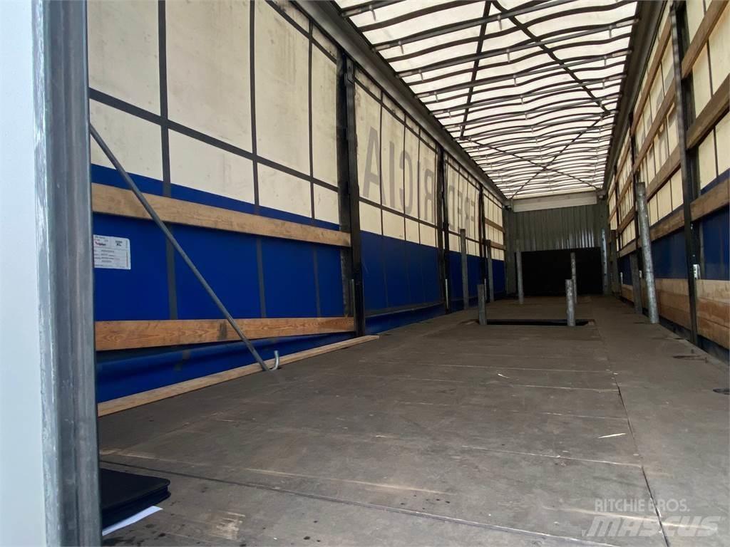 Kässbohrer , Semi Reboques Cortinas Laterais