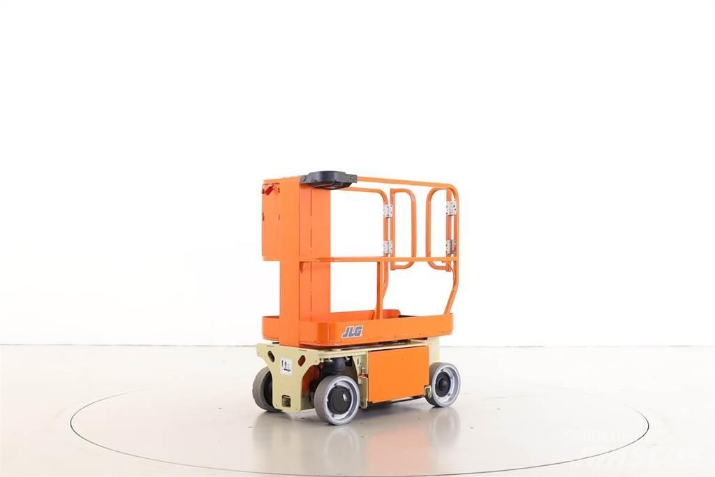 JLG 1230ES Plataformas de Mastro Vertical