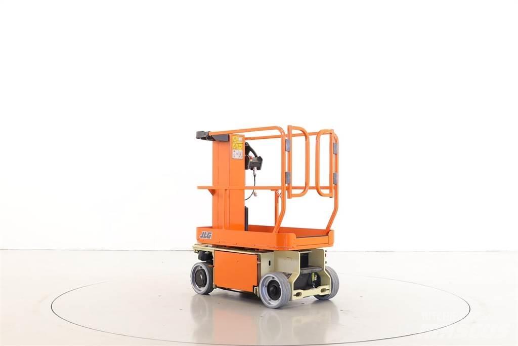 JLG 1230ES Plataformas de Mastro Vertical