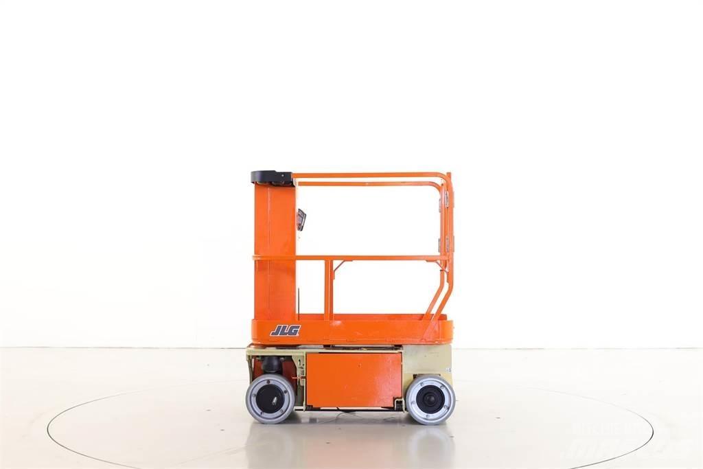 JLG 1230ES Plataformas de Mastro Vertical