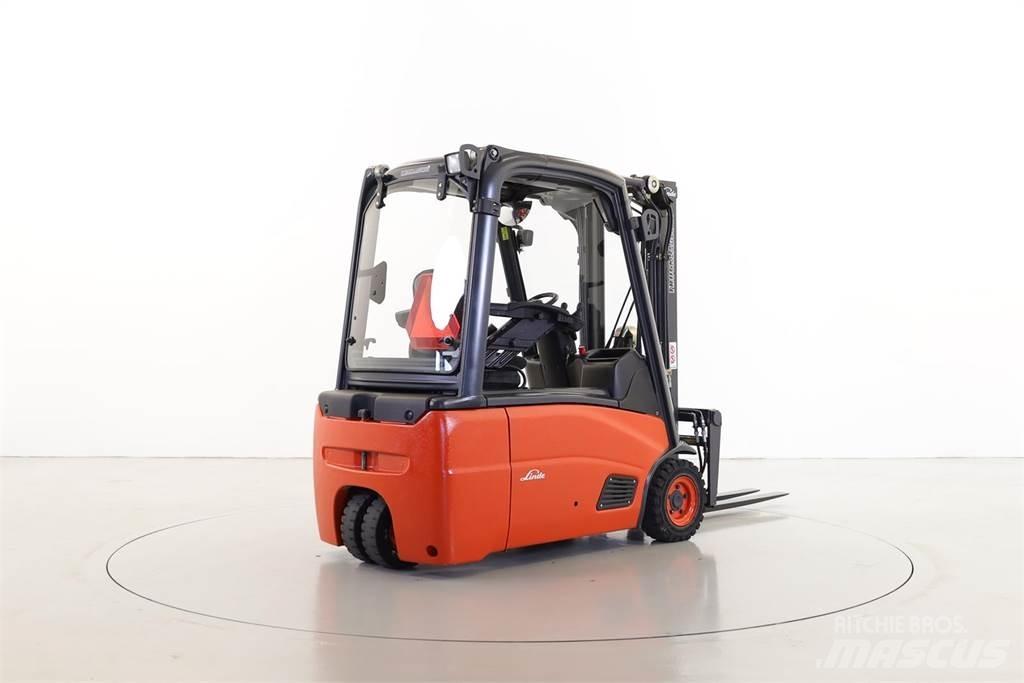 Linde E16L-01 Empilhadores eléctricos
