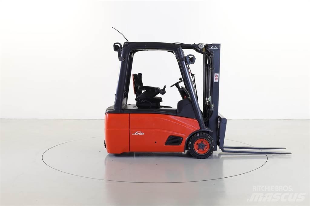 Linde E16L-01 Empilhadores eléctricos