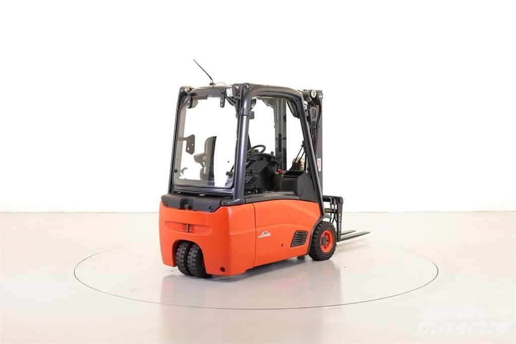 Linde E16L-01 Empilhadores eléctricos