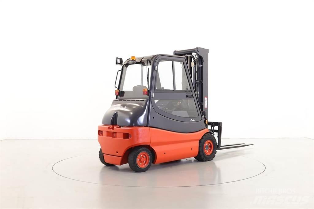 Linde E30-02/336 Empilhadores eléctricos