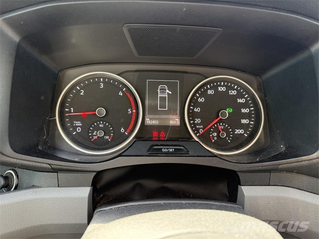 MAN TGE 3.180 Camiões de caixa fechada