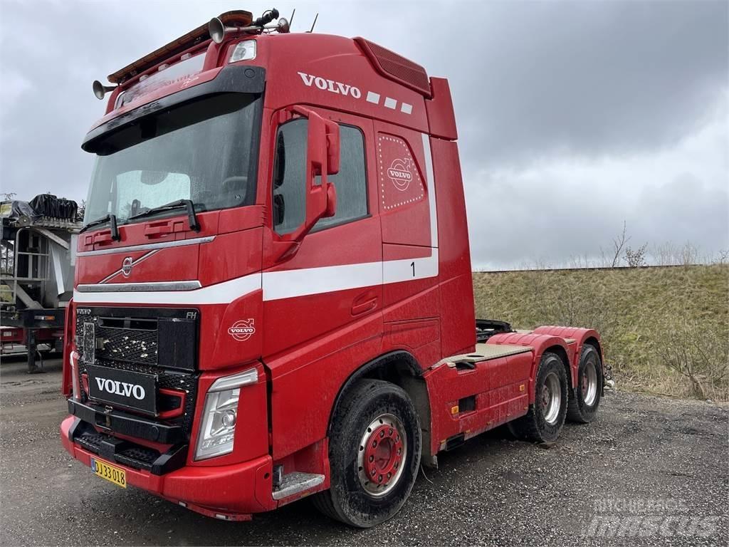 Volvo FH540 Semi Reboques Carga Baixa