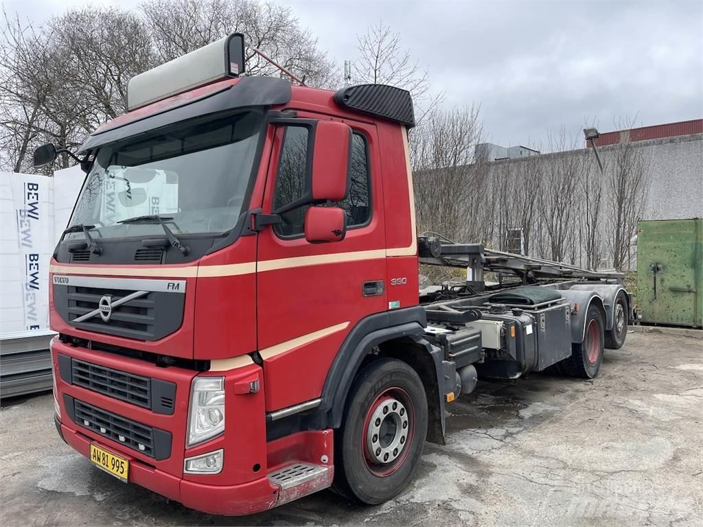 Volvo FM330 Sawo Camiões caixa desmontável com elevador de cabo