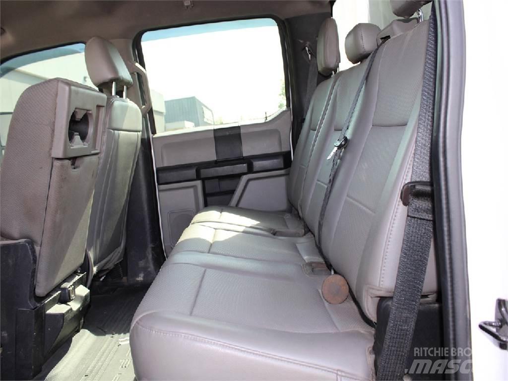 Ford F550 Camiões basculantes