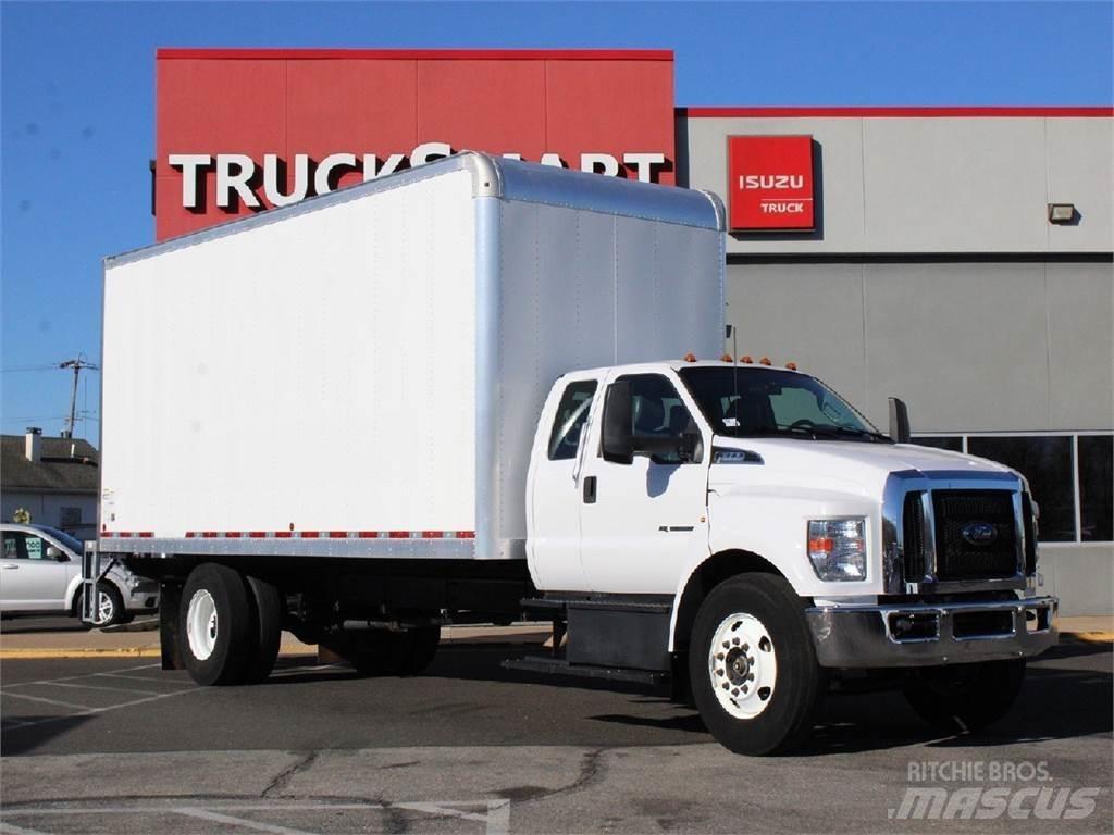 Ford F650 Camiões de caixa fechada
