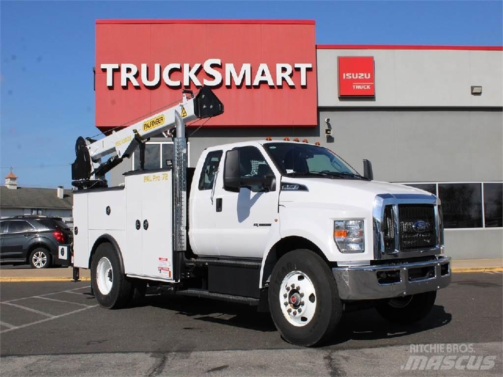 Ford F750 Camiões Municipais / Uso Geral