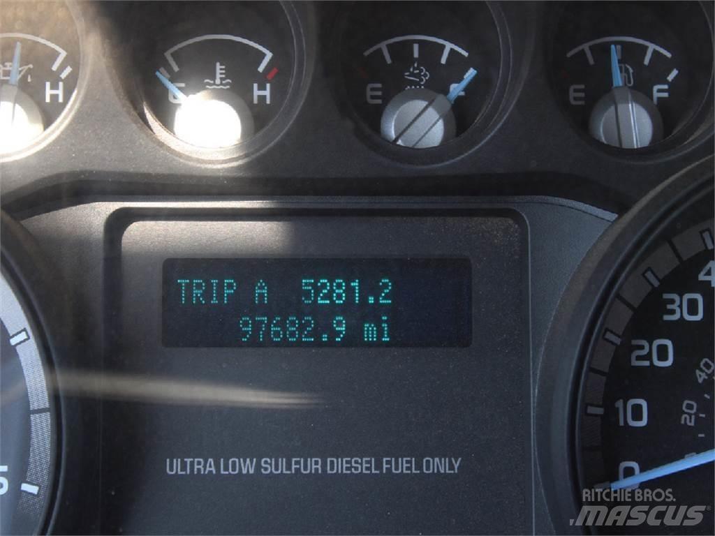 Ford F750 Camiões basculantes