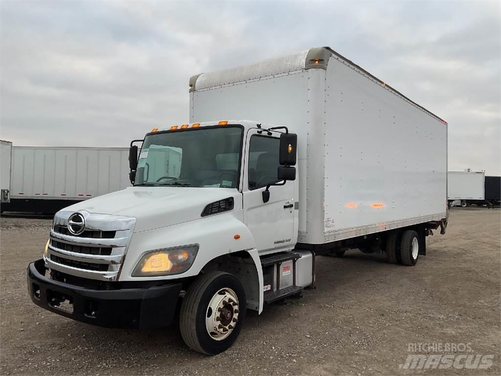 Hino 258 Camiões de caixa fechada