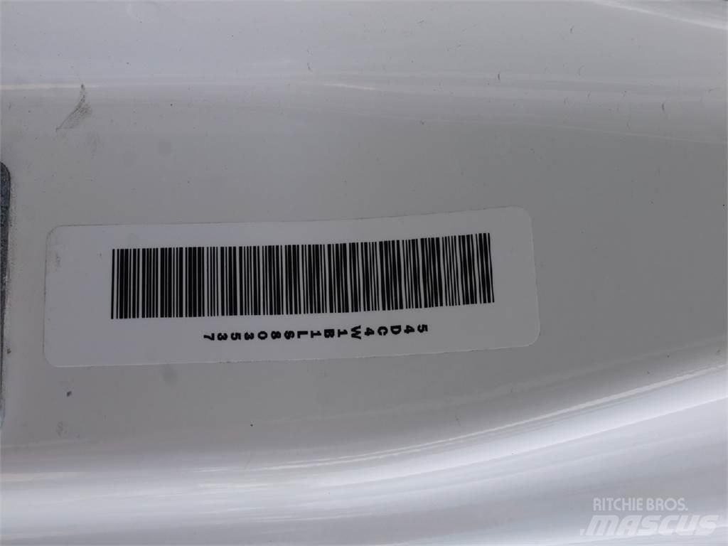 Isuzu NPR-HD Camiões de caixa fechada