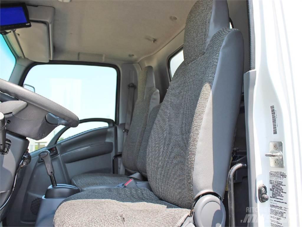 Isuzu NPR-HD Camiões de caixa fechada