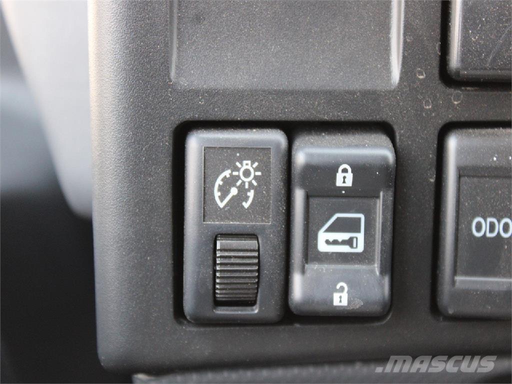 Isuzu NPR-HD Camiões porta-contentores
