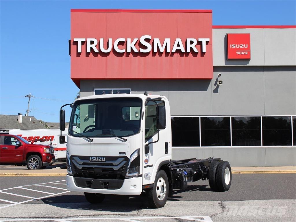 Isuzu NPR-HD Camiões de caixa fechada