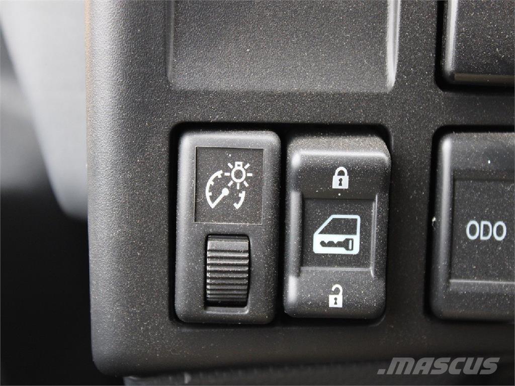Isuzu NRR Camiões basculantes