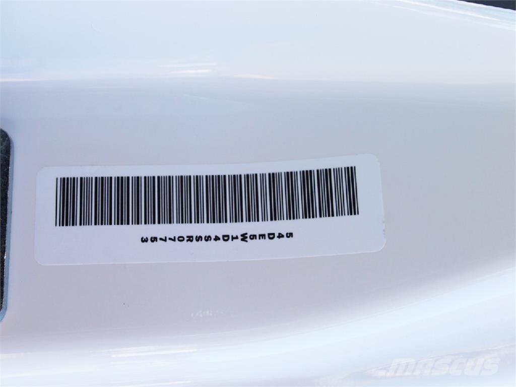 Isuzu NRR Camiões de caixa fechada