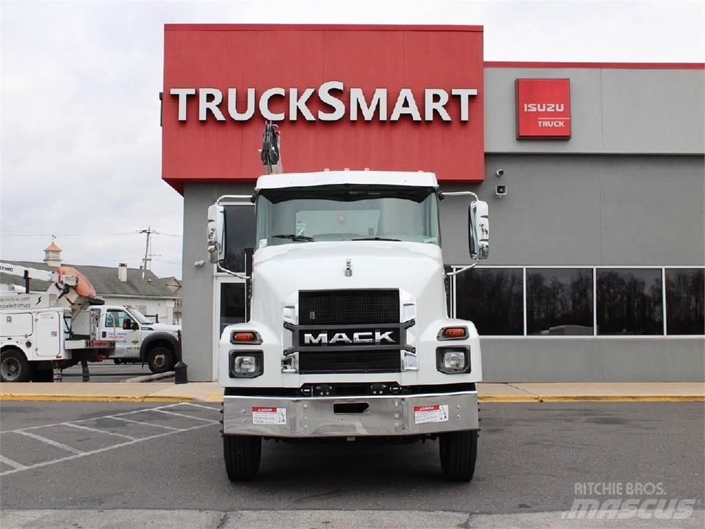 Mack MD6 Camiões grua