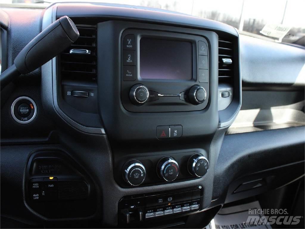 RAM 5500 Camiões basculantes