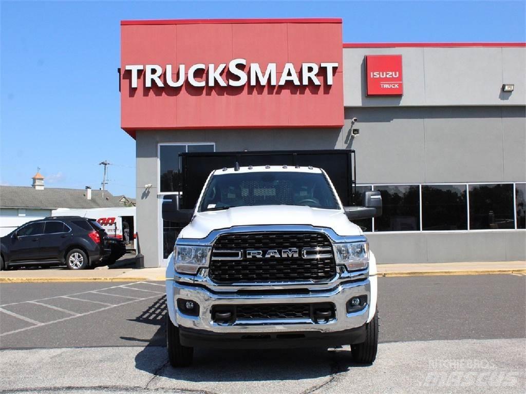 RAM 5500 Camiões estrado/caixa aberta