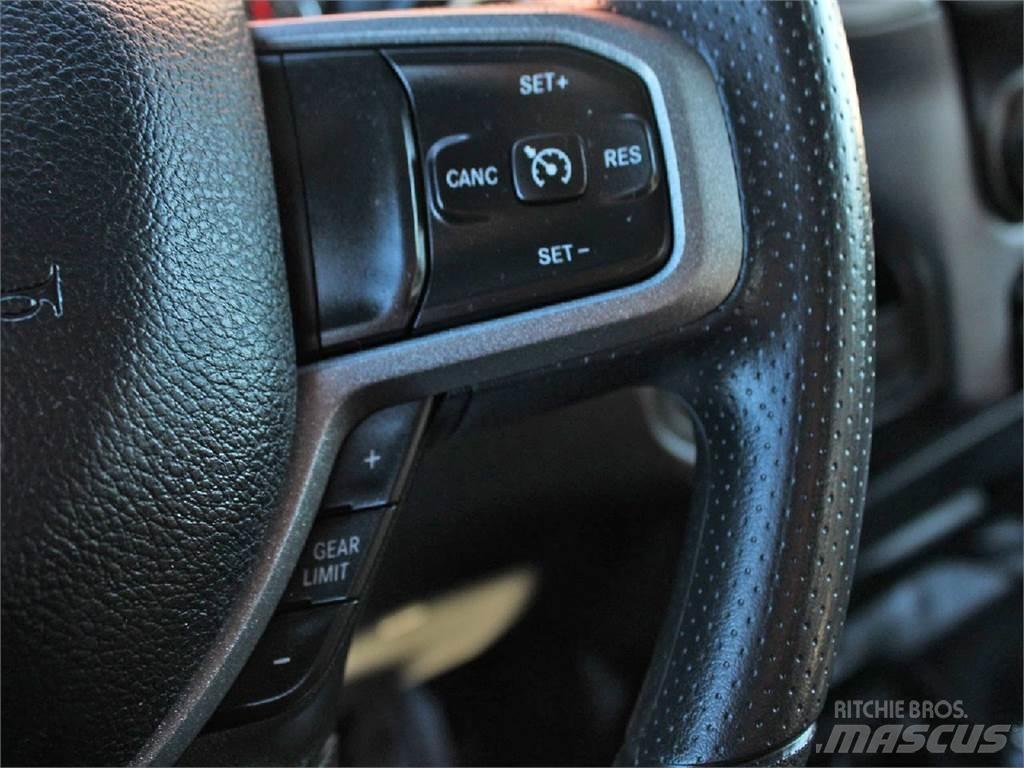 RAM 5500 Camiões basculantes