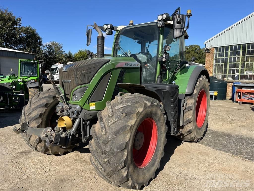 Fendt 718 Tratores Agrícolas usados