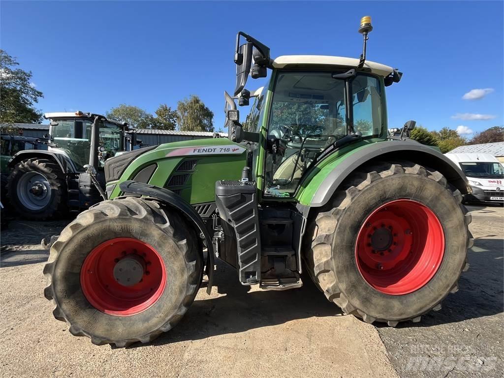 Fendt 718 Tratores Agrícolas usados