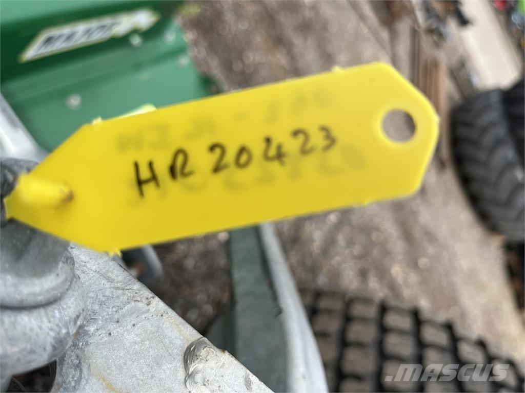 Major MJ71-240 Gadanheiras