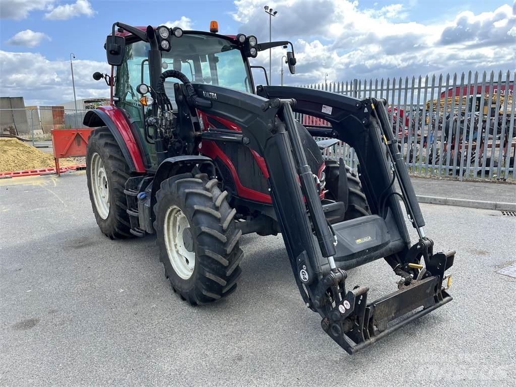 Valtra A115MH4 Tratores Agrícolas usados