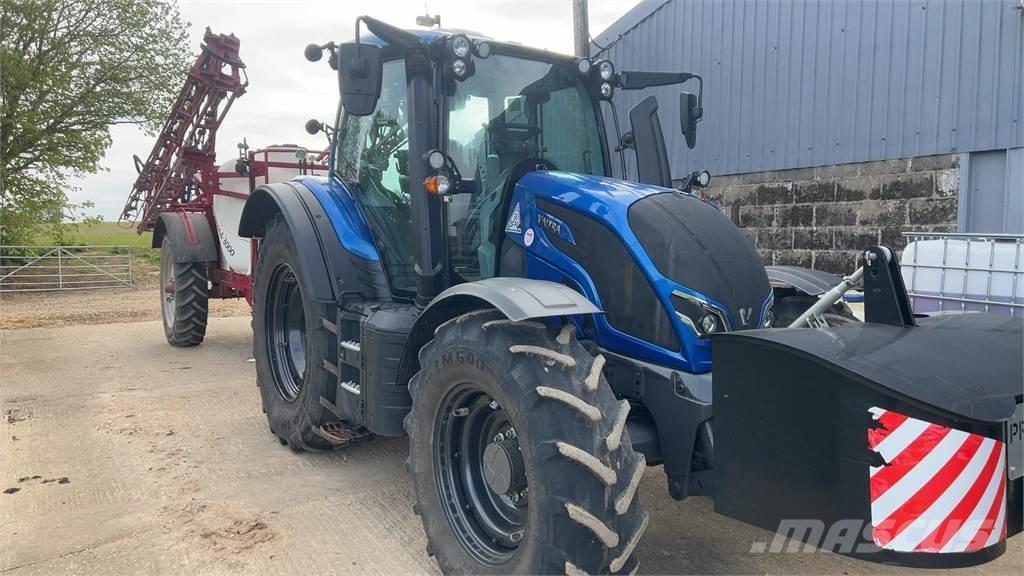 Valtra N155EV Tratores Agrícolas usados