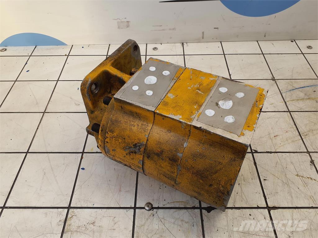  Dual gear pump Peças e equipamento de gruas