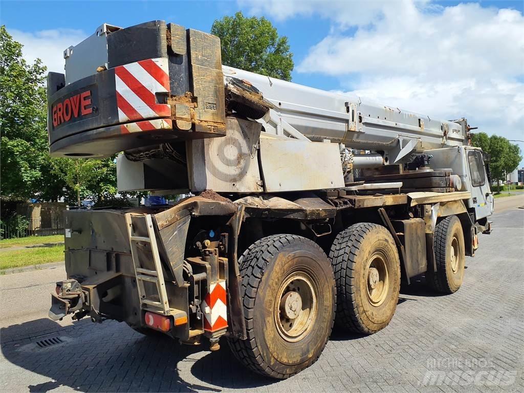 Grove GMK 3055 Gruas Todo terreno