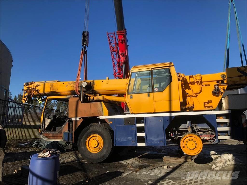 Liebherr LTM 1030-2 Gruas Todo terreno